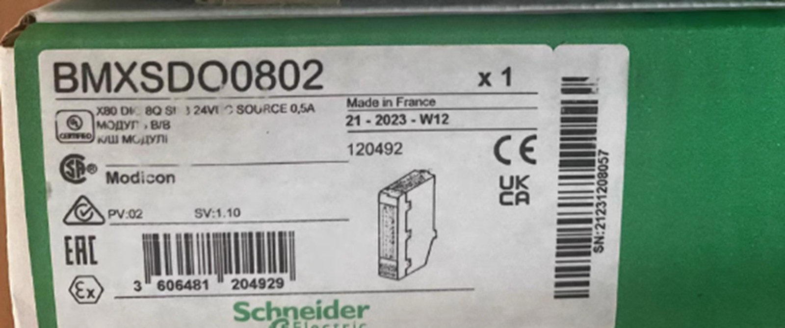 New In Box Schneider BMXSDO0802