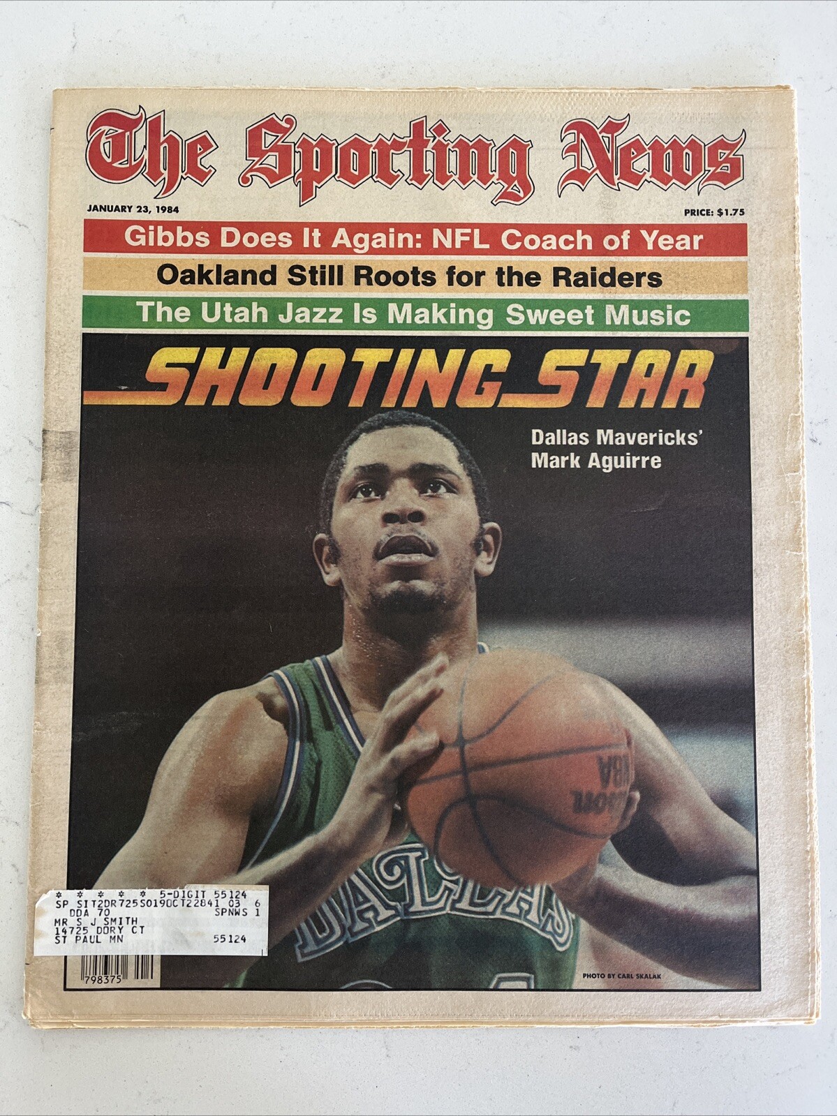 The Sporting News January 23,1984 Mark Aguirre Dallas Mavericks  (B136)