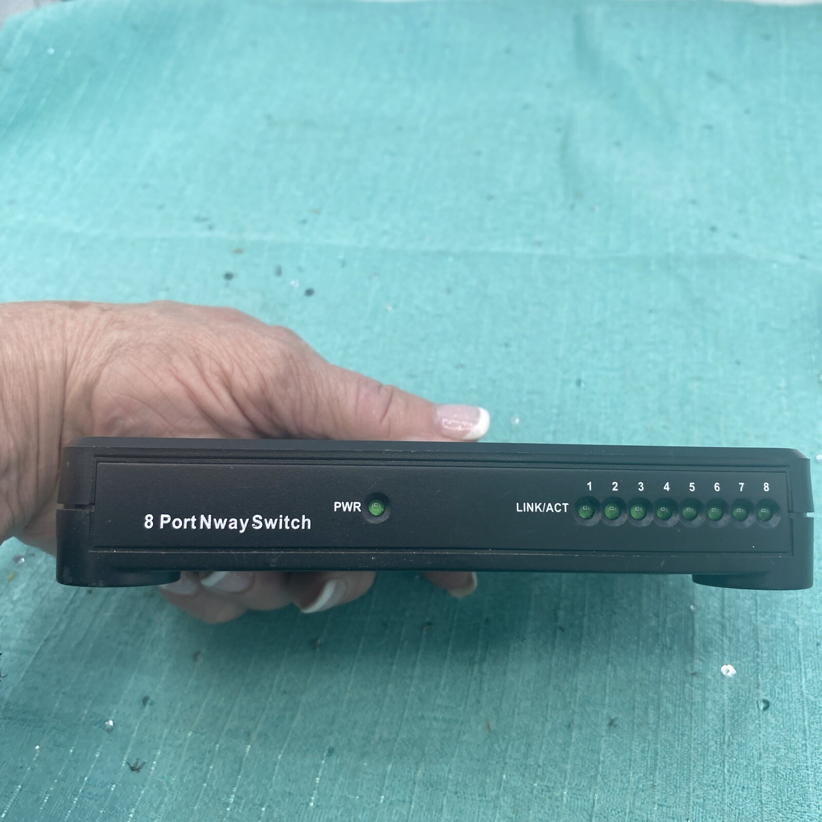 Encore 8 Port NWay Switch Model See Picture