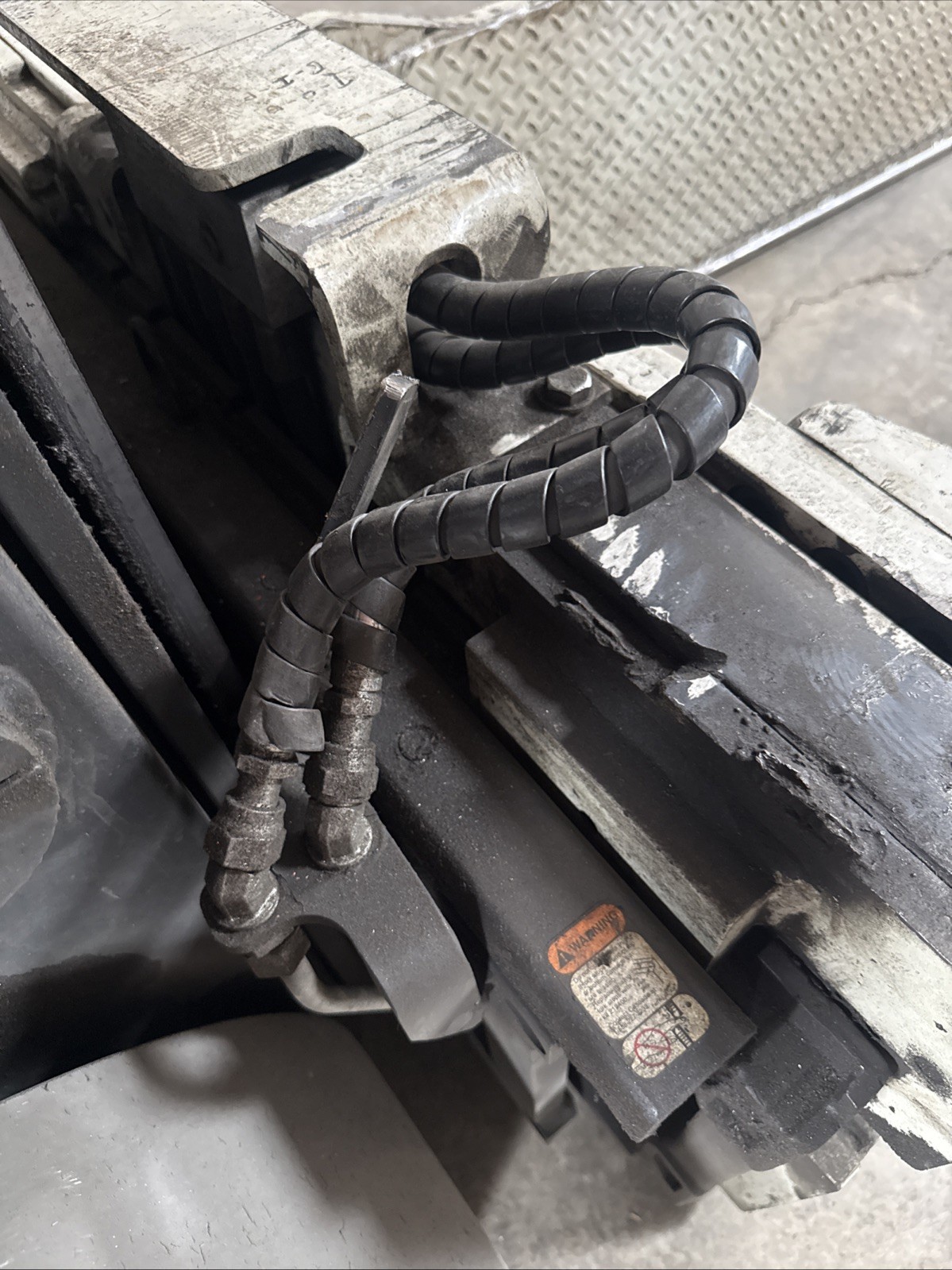 Cascade 35D-CB Carton Clamp Class 2 35D-CB. Works Great! 3500lbs
