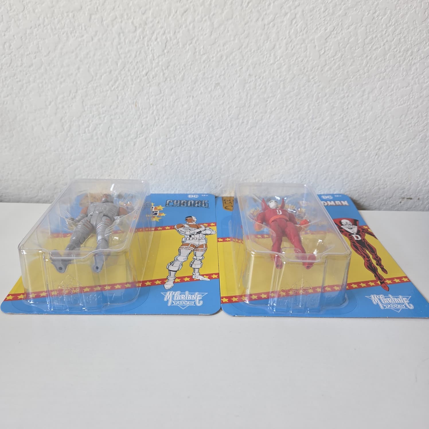 McFarlane Toys DC Super Powers CYBORG and DEADMAN Gold Label bundle