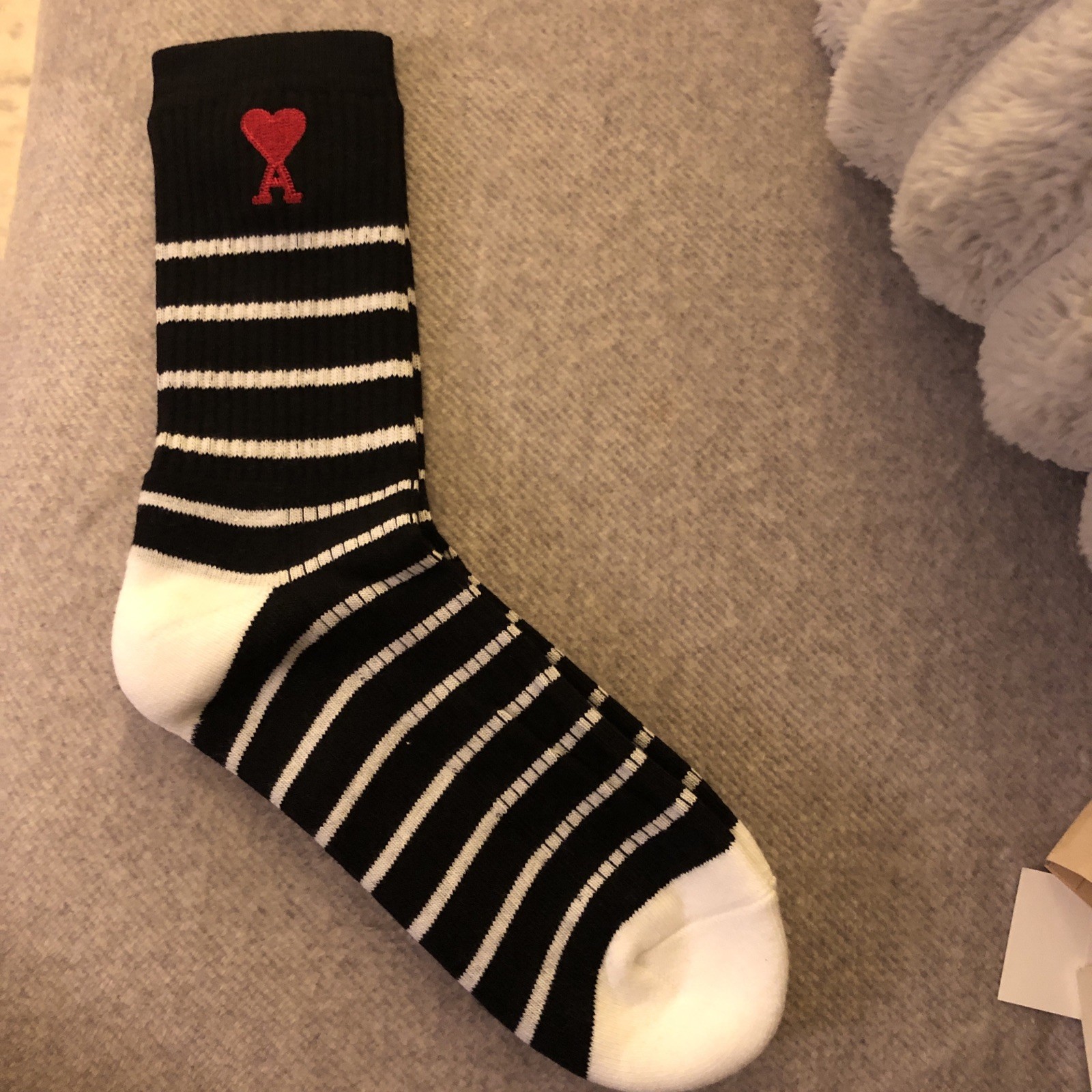 Ami Paris socks Alexandre Mattiussi Embroidered Logo Black White + Heart