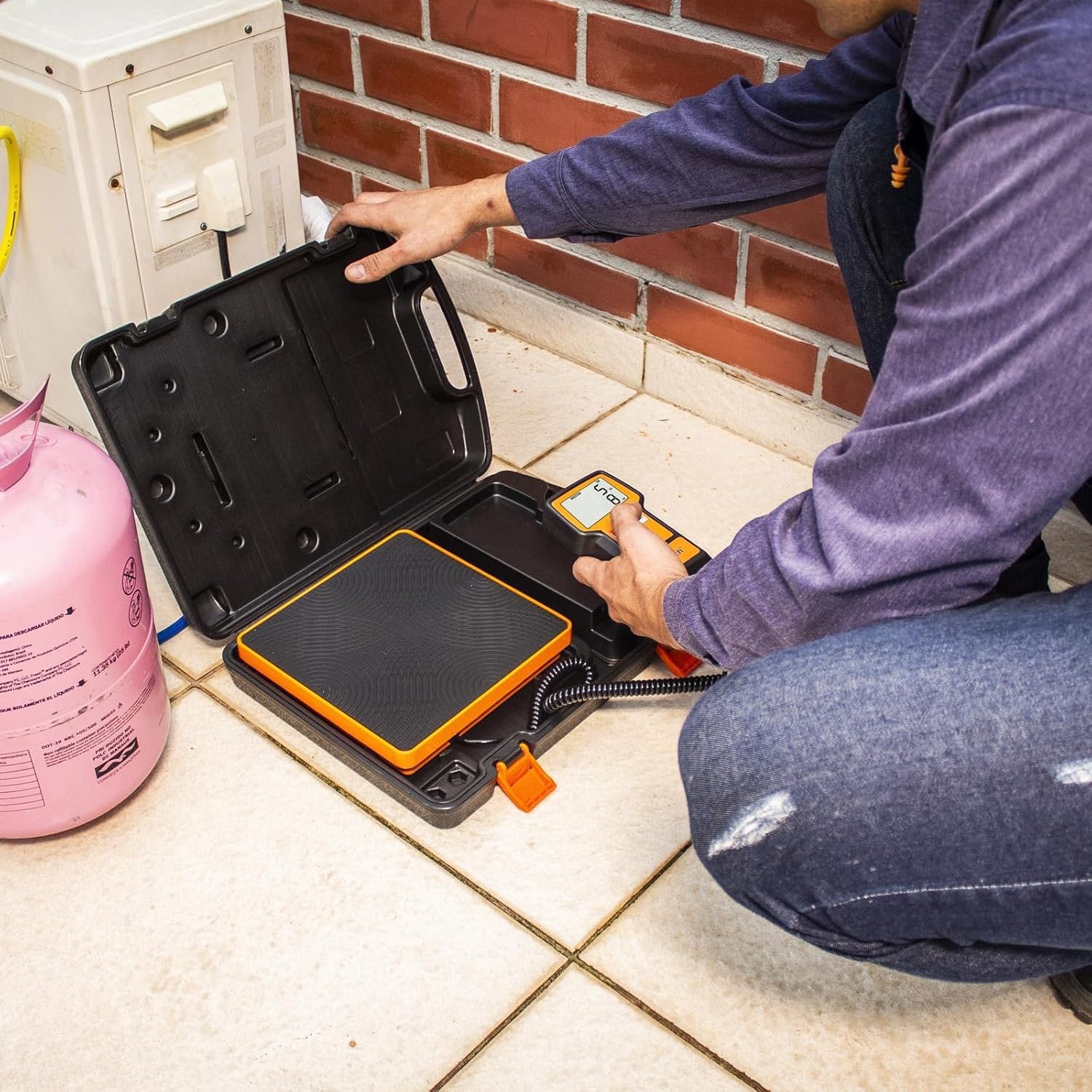 Freon Charging Weight Scale with Backlit LCD Display for HVAC Professionals
