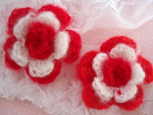 10 Crochet Mohair Daisy Flower 3 Layers/Christmas/Trim/Craft/Knit/White C31-Red
