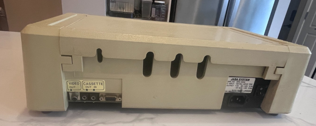 Rare Apple II Clone Dual Processor Computer Canadian Made Microcomputer QCAL 700