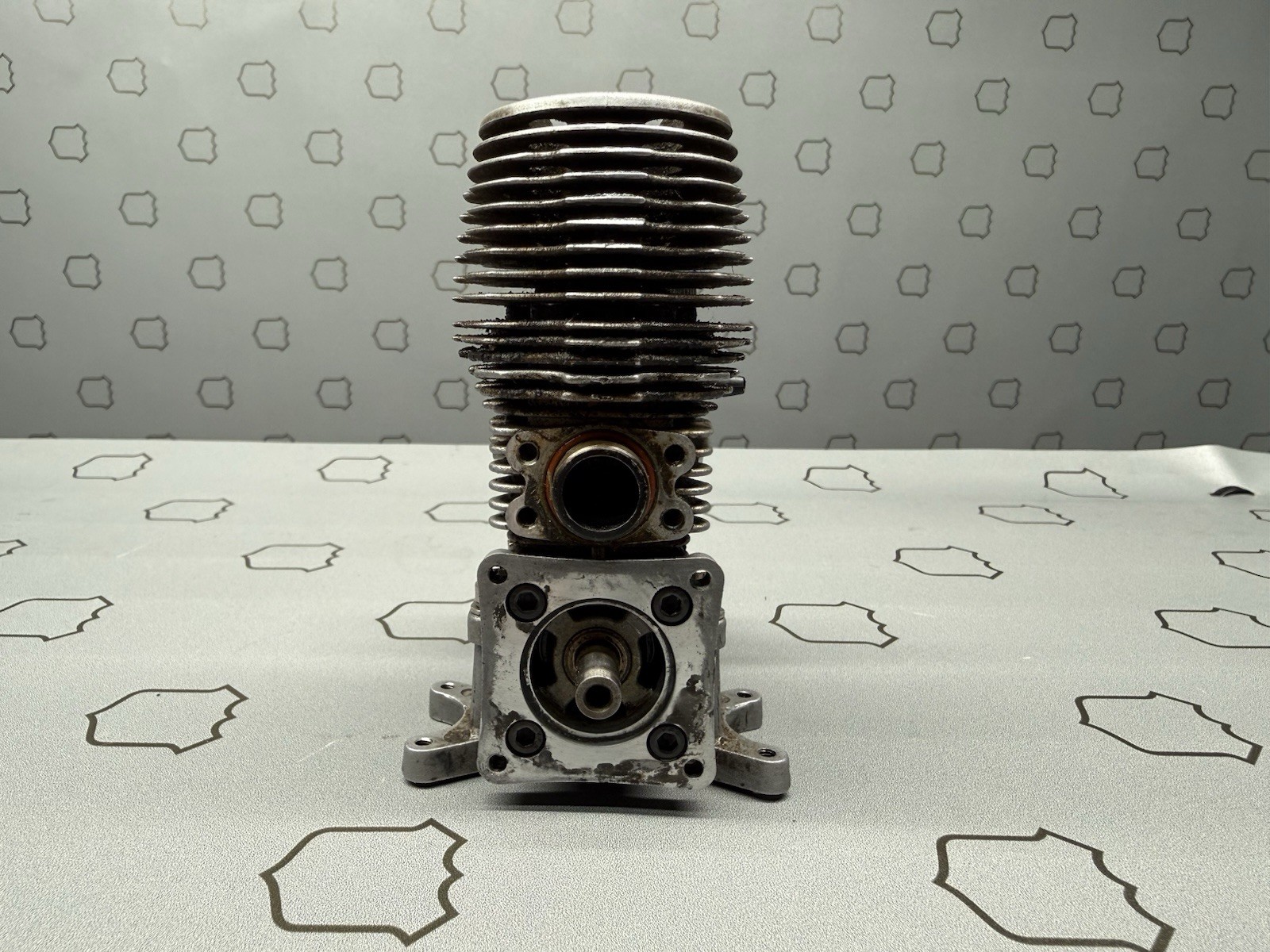 Traxxas TRX 2.5 Nitro Engine, Tested And Starts