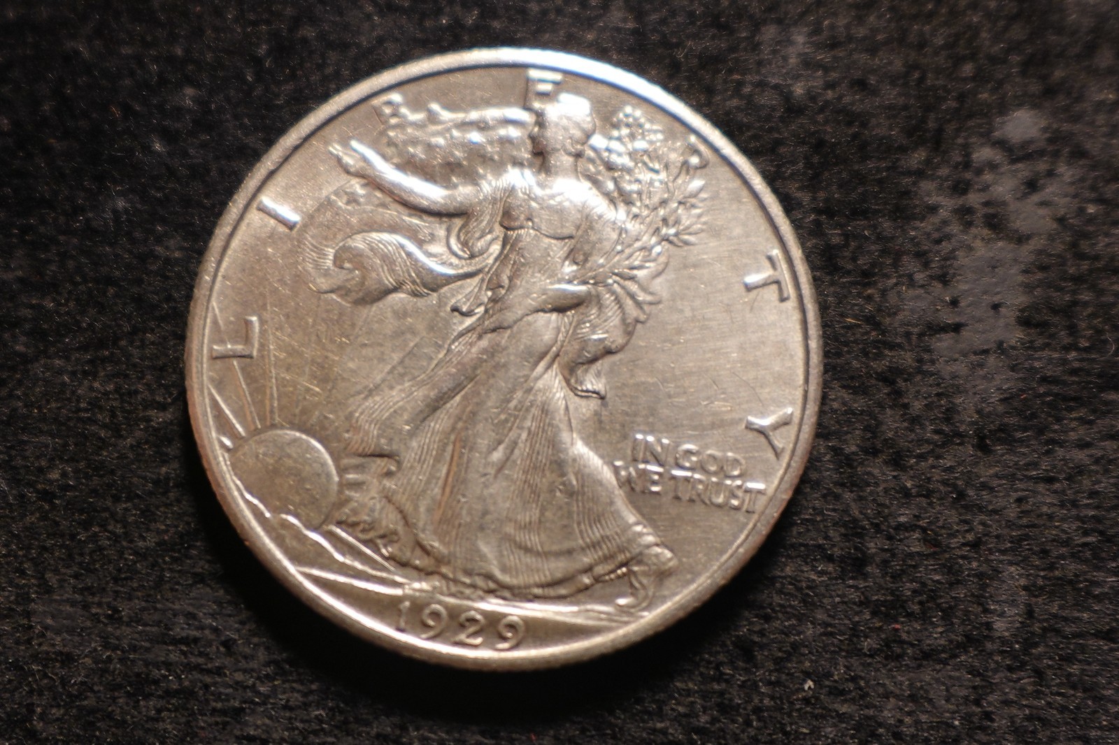 1929-D AU BU Bold Devices Walking Liberty Half Dollar Nice NHX