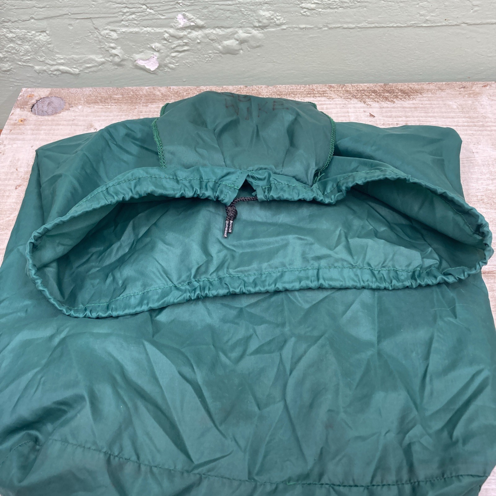 Vintage CobMaster Cob Master Backpack Stows Into Pocket/Belt Attachment Green