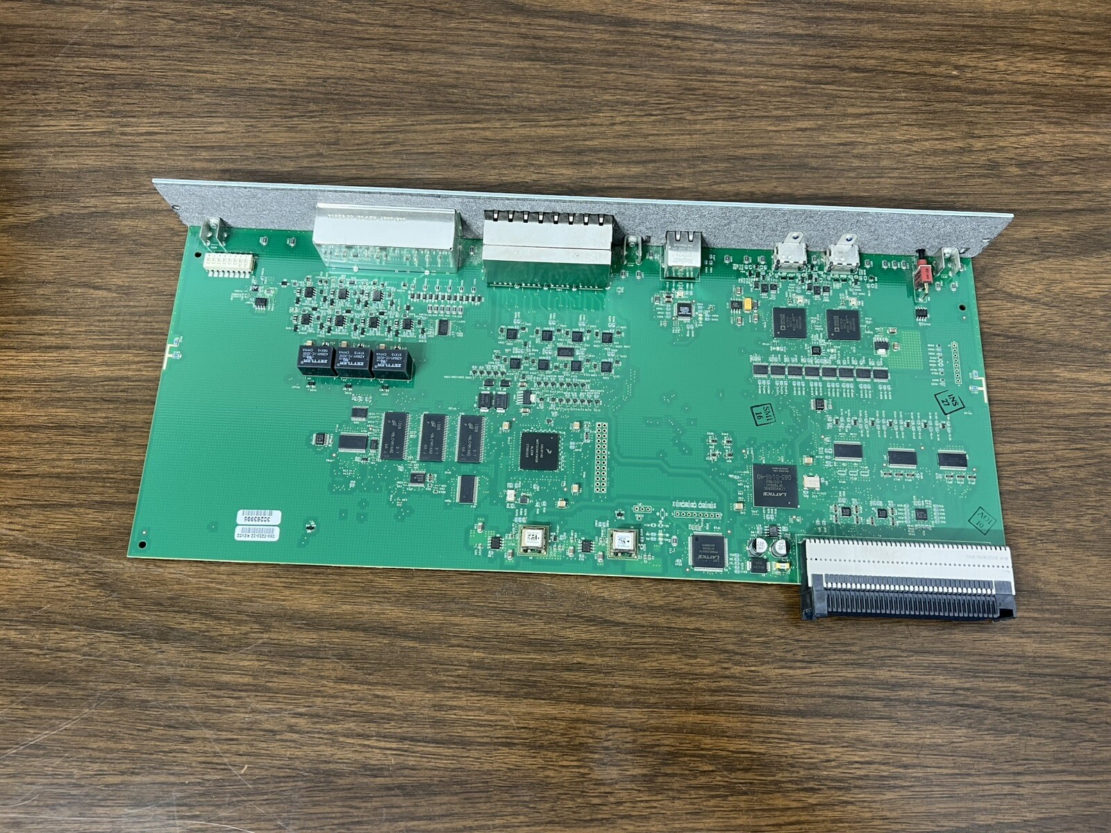 Savant 068-0205-32 REV2 CPU Media Board used Working