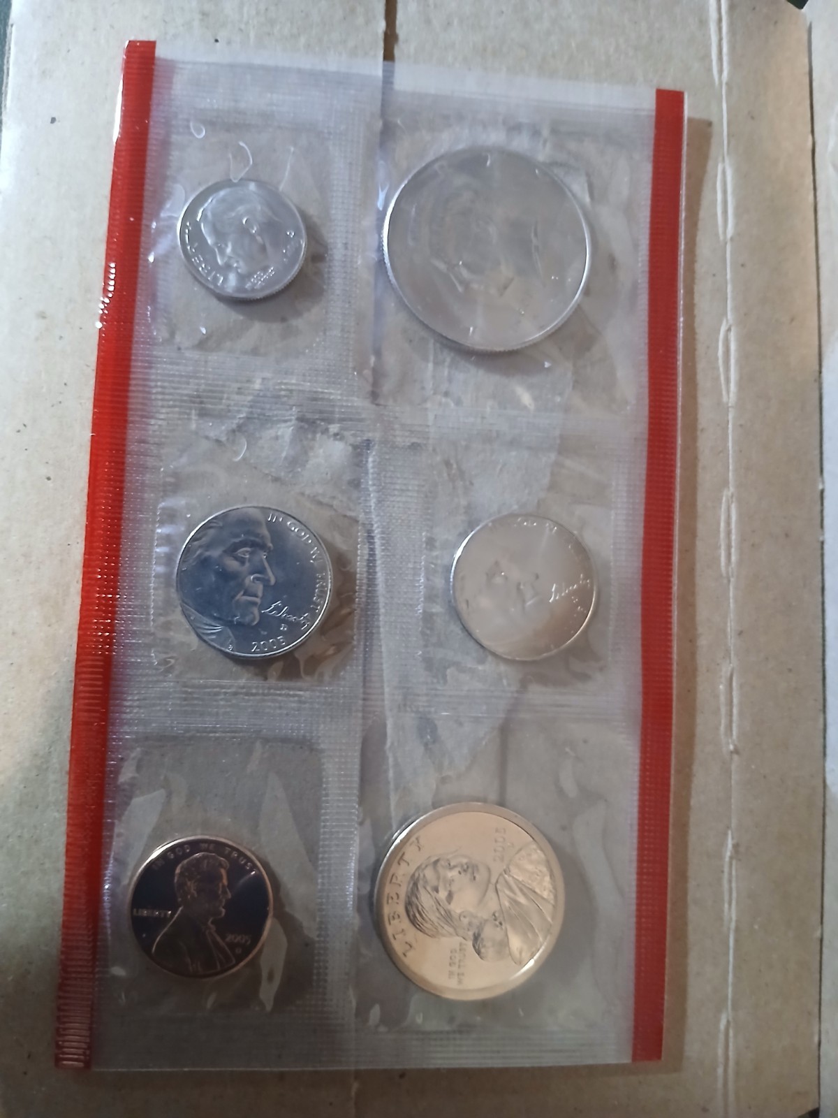 2005 MINT UNCIRCUATED SET ITEM #SUX3-1SET
