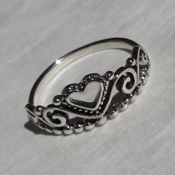 Solid Sterling Silver 925 Filigree Swirl Heart Tiara Ring 0.3"