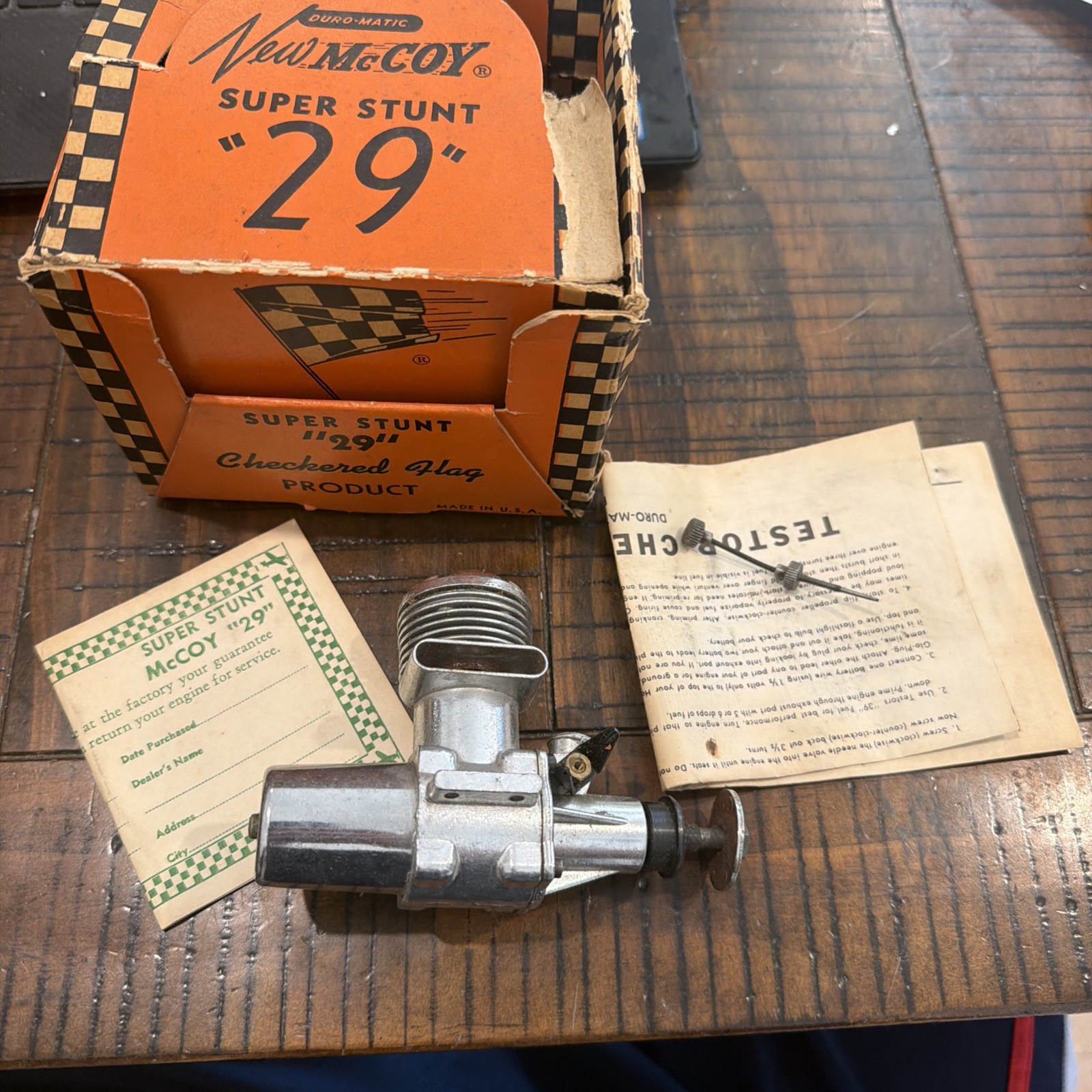 VINTAGE McCOY #29 SUPER STUNT COMPLETE ENGINE