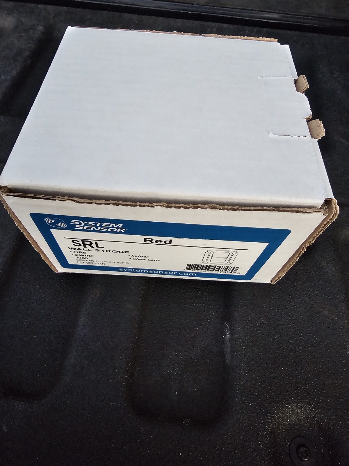 System Sensor SRL | RED WALL MOUNT STROBE