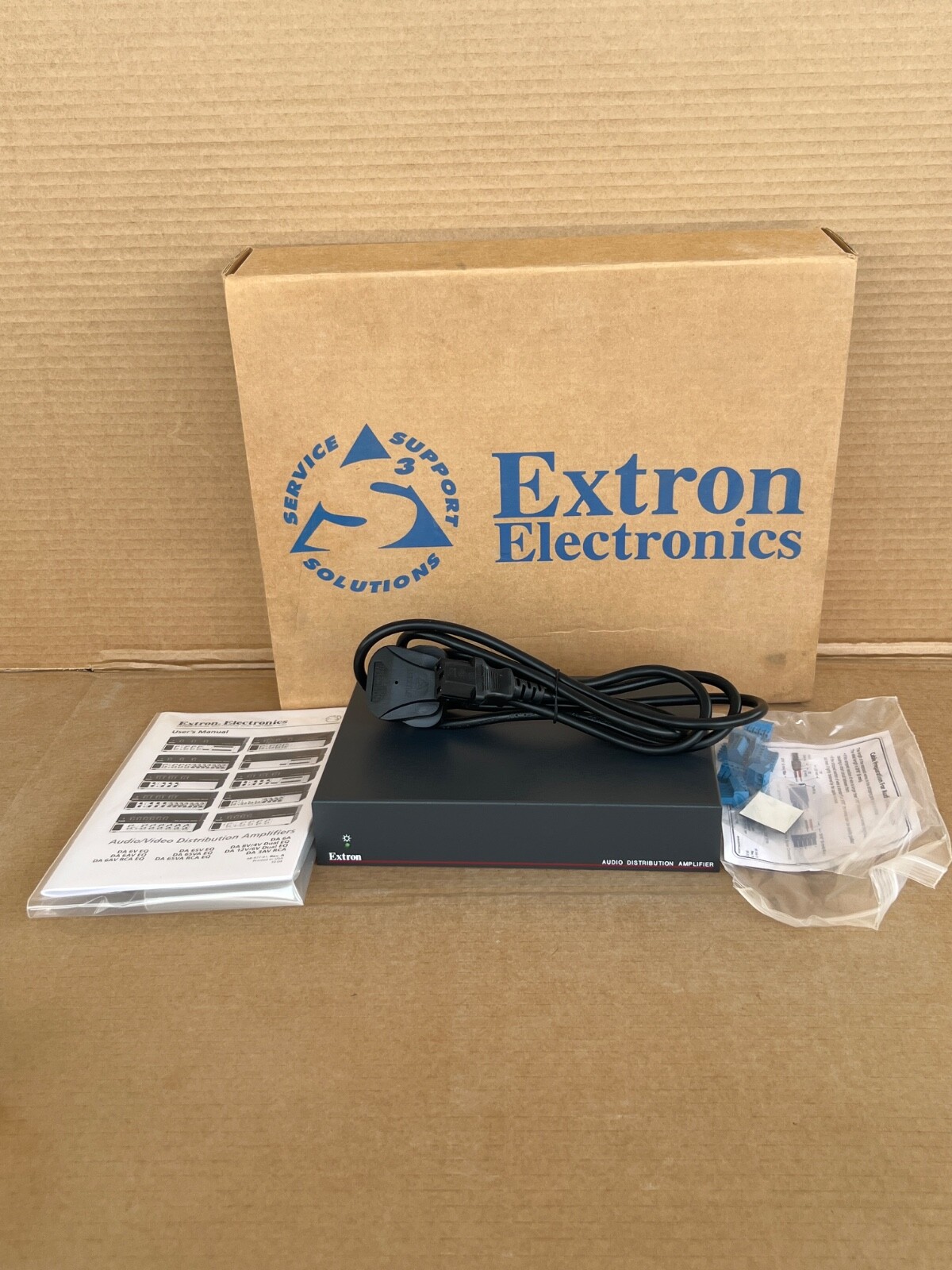 Extron DA 6A, 6 Output Balanced Audio DA - Distribution Amplifier 60-692-20