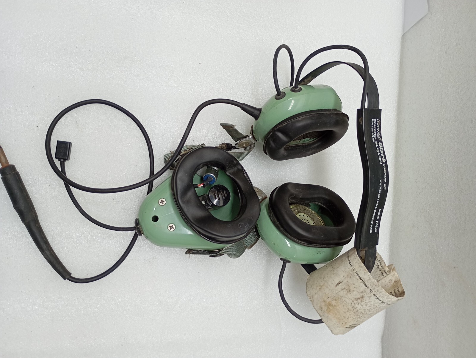 David CLARK CO. MODEL H3320 HEADSETS-AERO (LOT OF 3PC)