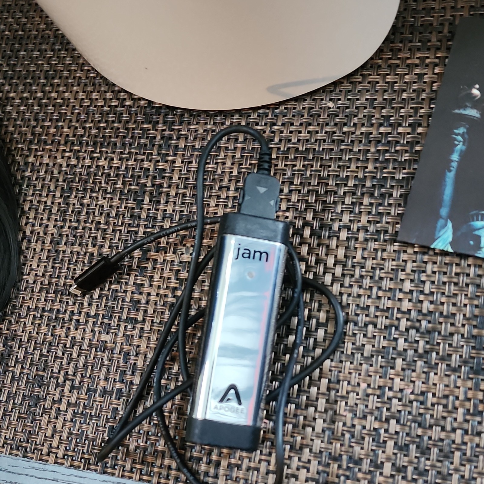 Apogee Jam Portable USB Audio Interface, Lightning, Bus-Powered, 1-Channel