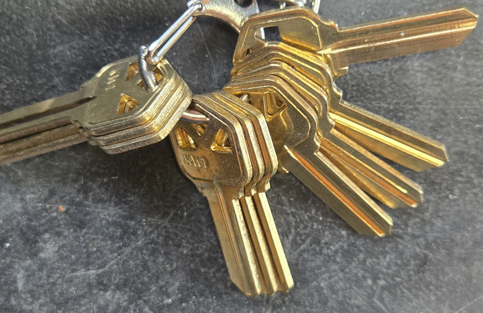 Lot of 10 KW1 Key Blanks – Kwikset Compatible – Residential House Door Key Blank