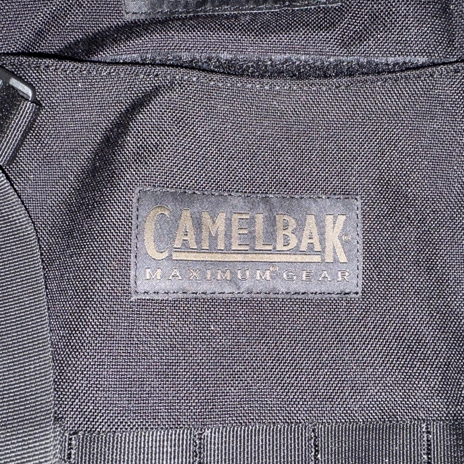 Camelbak Maximum Gear Transformer Black Hydration Backpack, Cover & Bladder 64oz