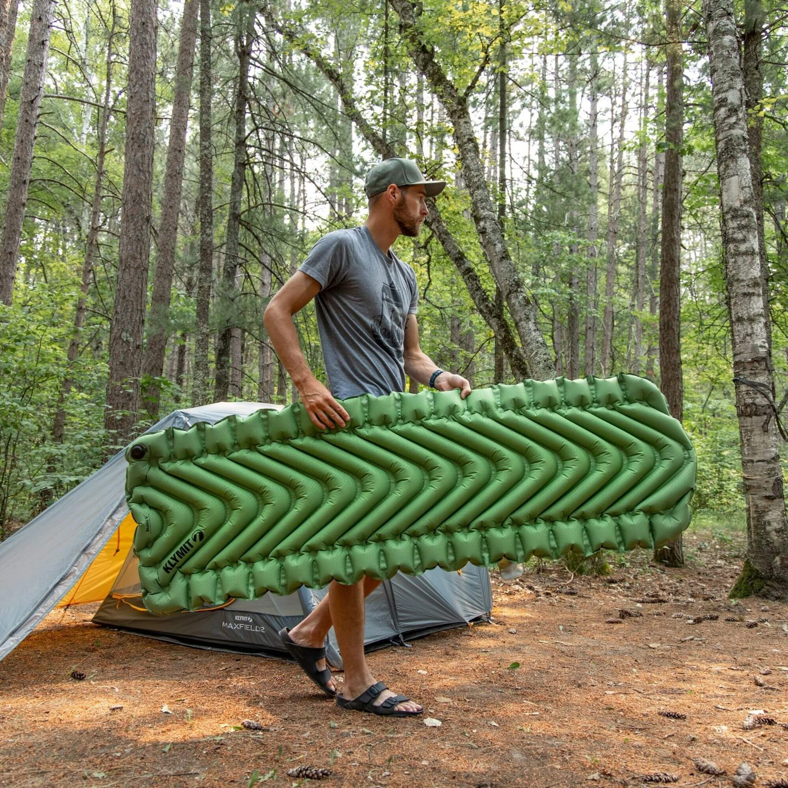 Klymit Static V2 Advanced Body Mapped Superlight Inflatable Sleeping Pad - Light
