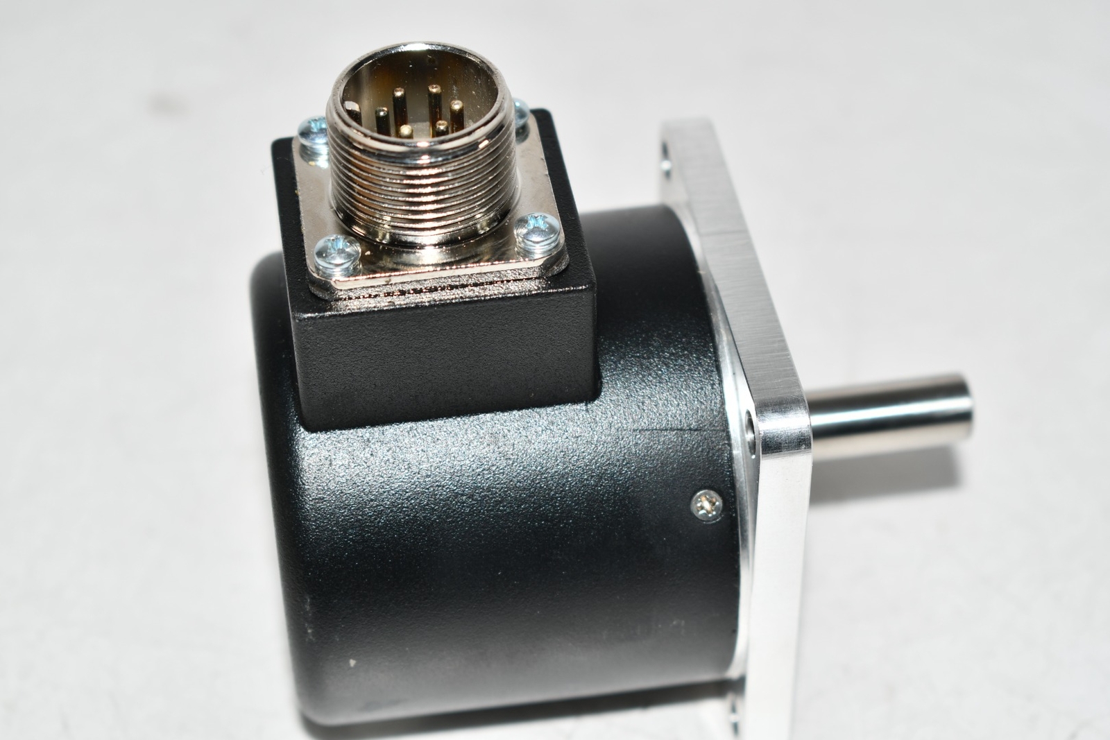 NEW Encoder Products Accu-Coder 4061840 5-28 VDC Encoder
