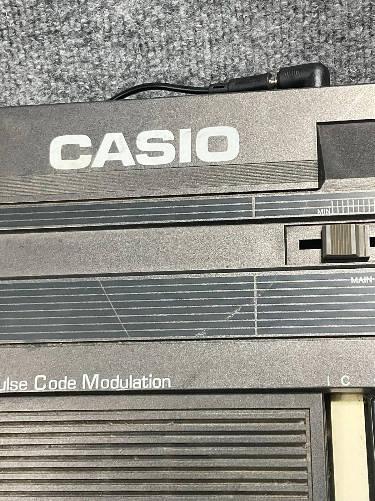 Casio CT-360 Casiotone PCM Synthesizer Keyboard Used