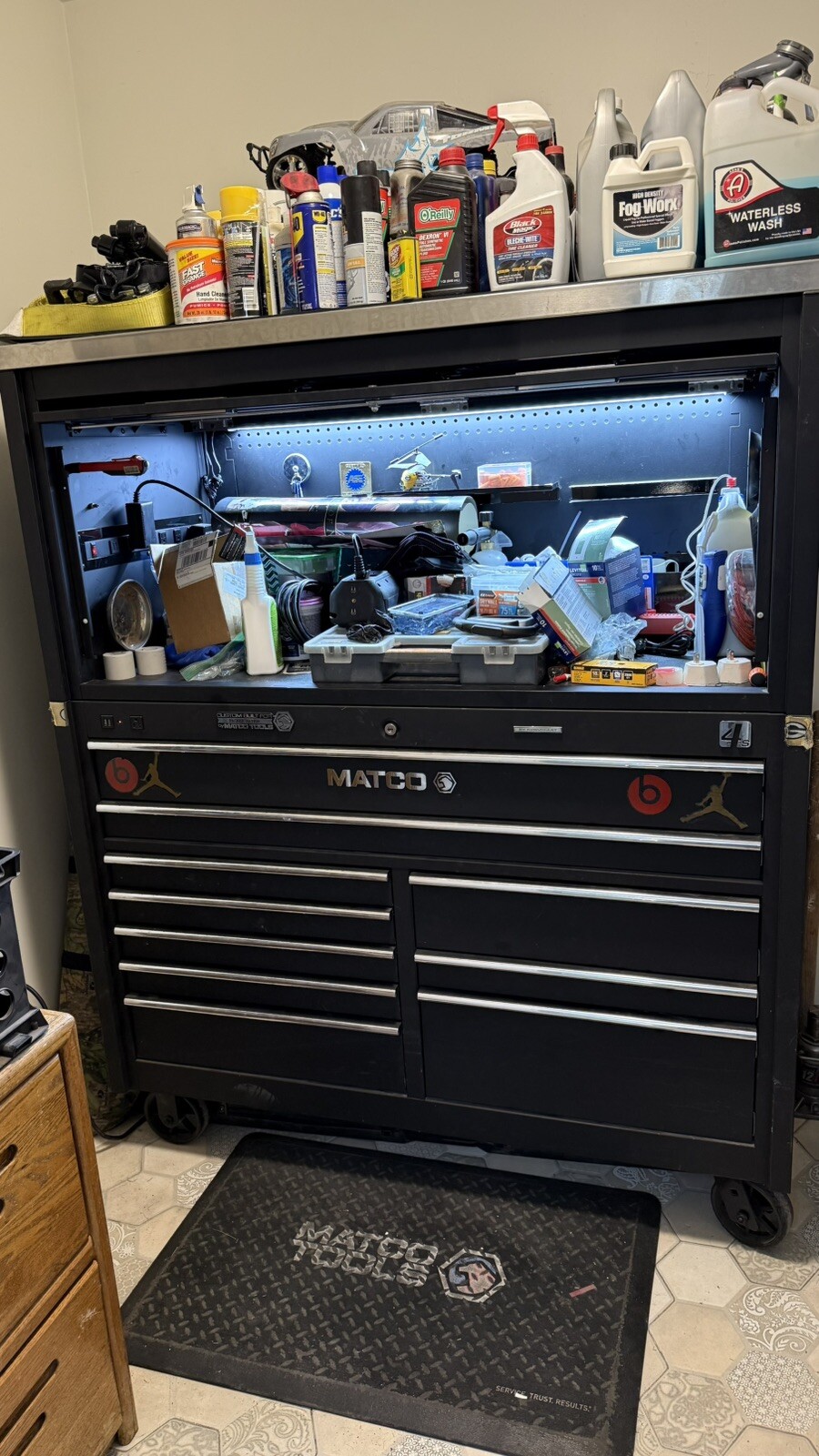 Matco 4s Tool Box With Hutch And Stainless Top