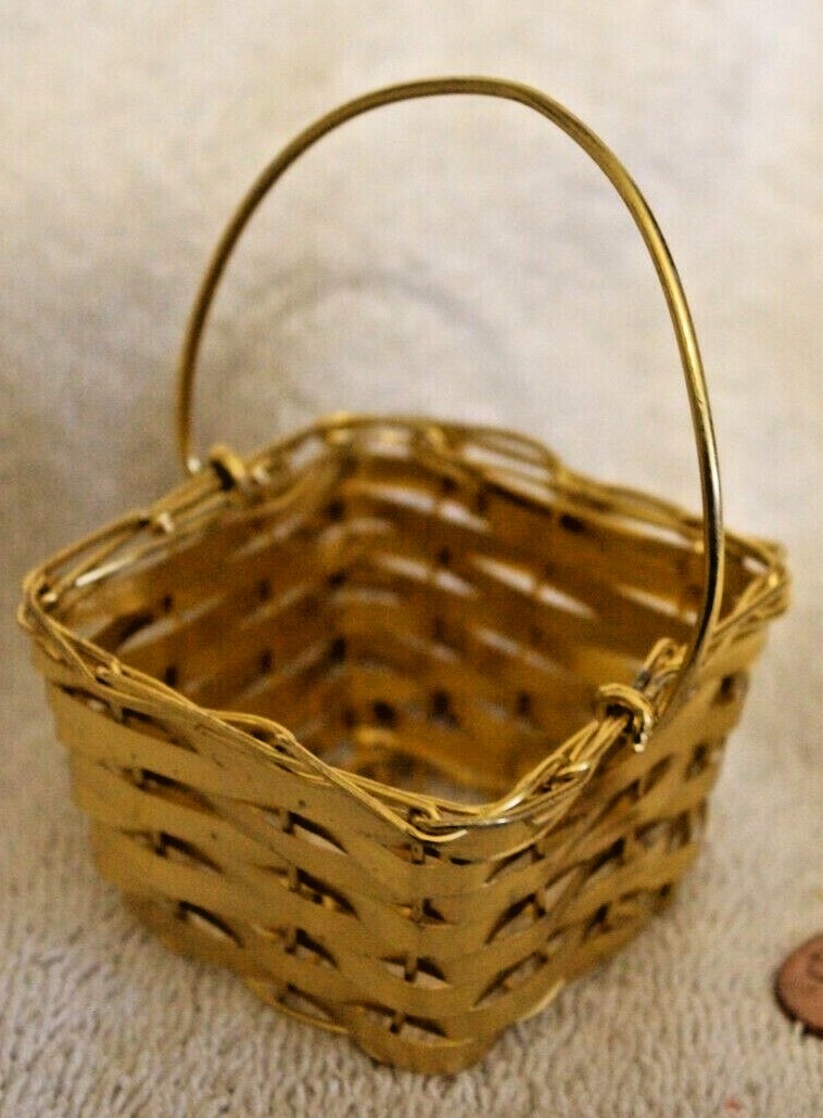 Aluminum Gold Mini Basket for Crafts or Easter square D