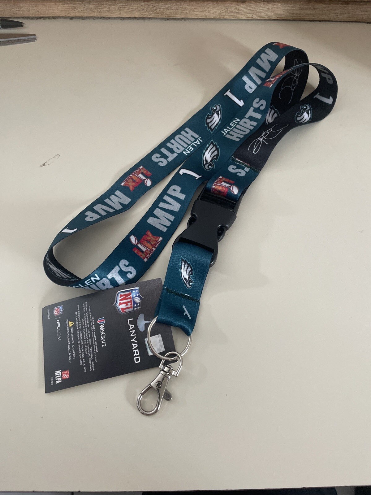 Eagles Lanyard 🔥Jalen hurts🔥MVP 🏈keychain Badge Holder