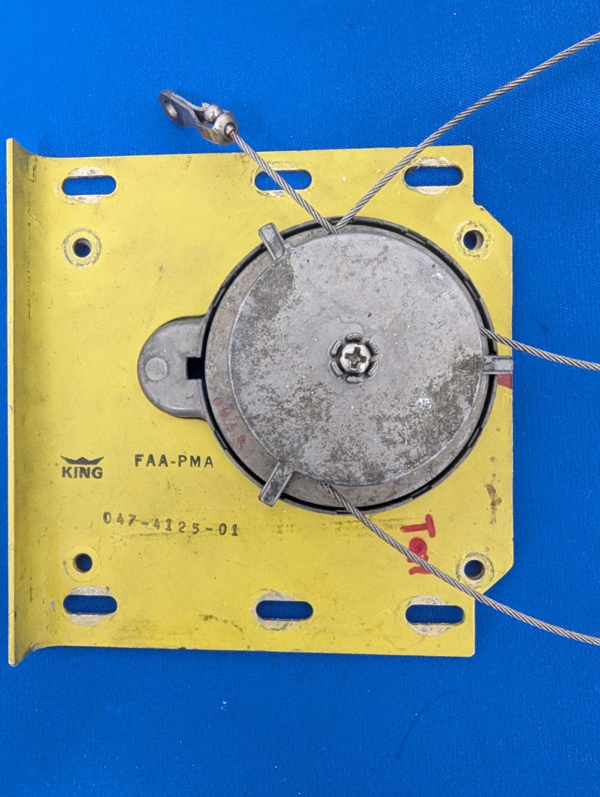 KM 275 Servo Mount