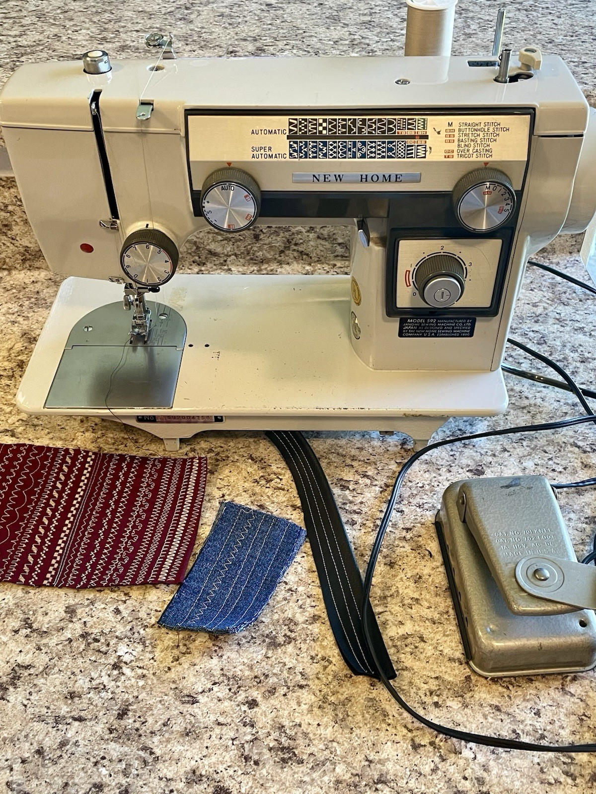 Vintage Janome New Home 592 Sewing Machine made in Japan