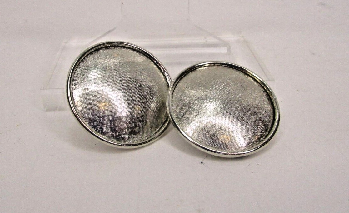 Vintage Silver-toned Round Button Textured Center Clip-On Earrings