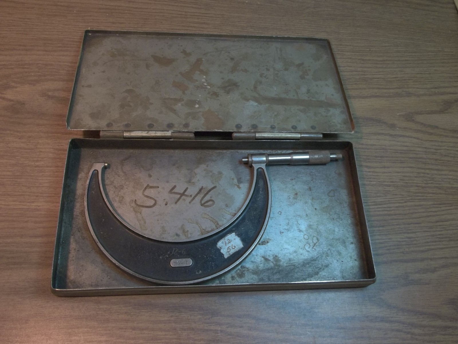 STARRETT TOOLS No. 226 OUTSIDE MICROMETER 5"-6"
