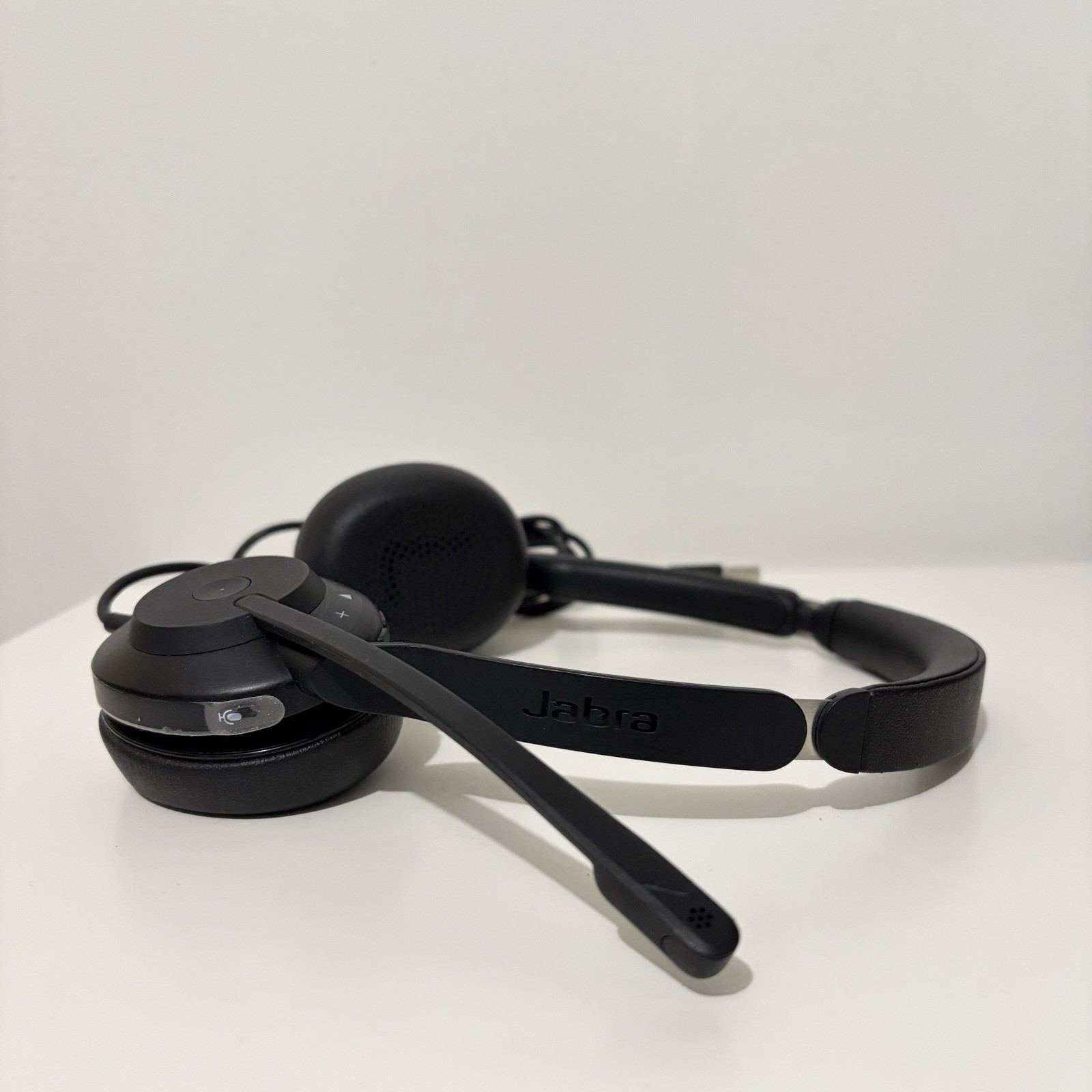 Jabra Evolve2 30 SE Wired Stereo Headset with Mic, Noise Cancellation, USB