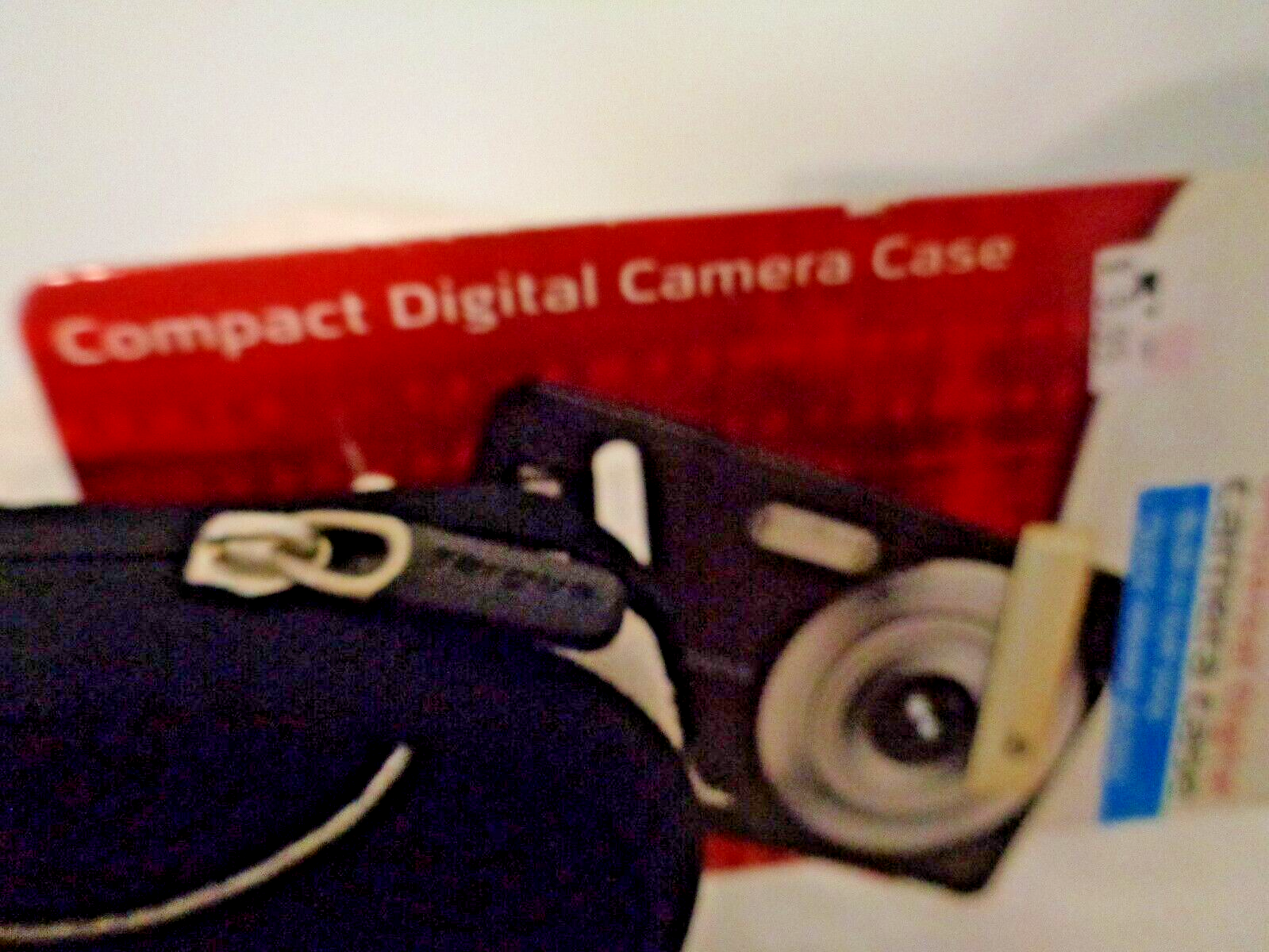 Targus Universal Compact Digital Camera Case Built in Belt Quick Release Access
