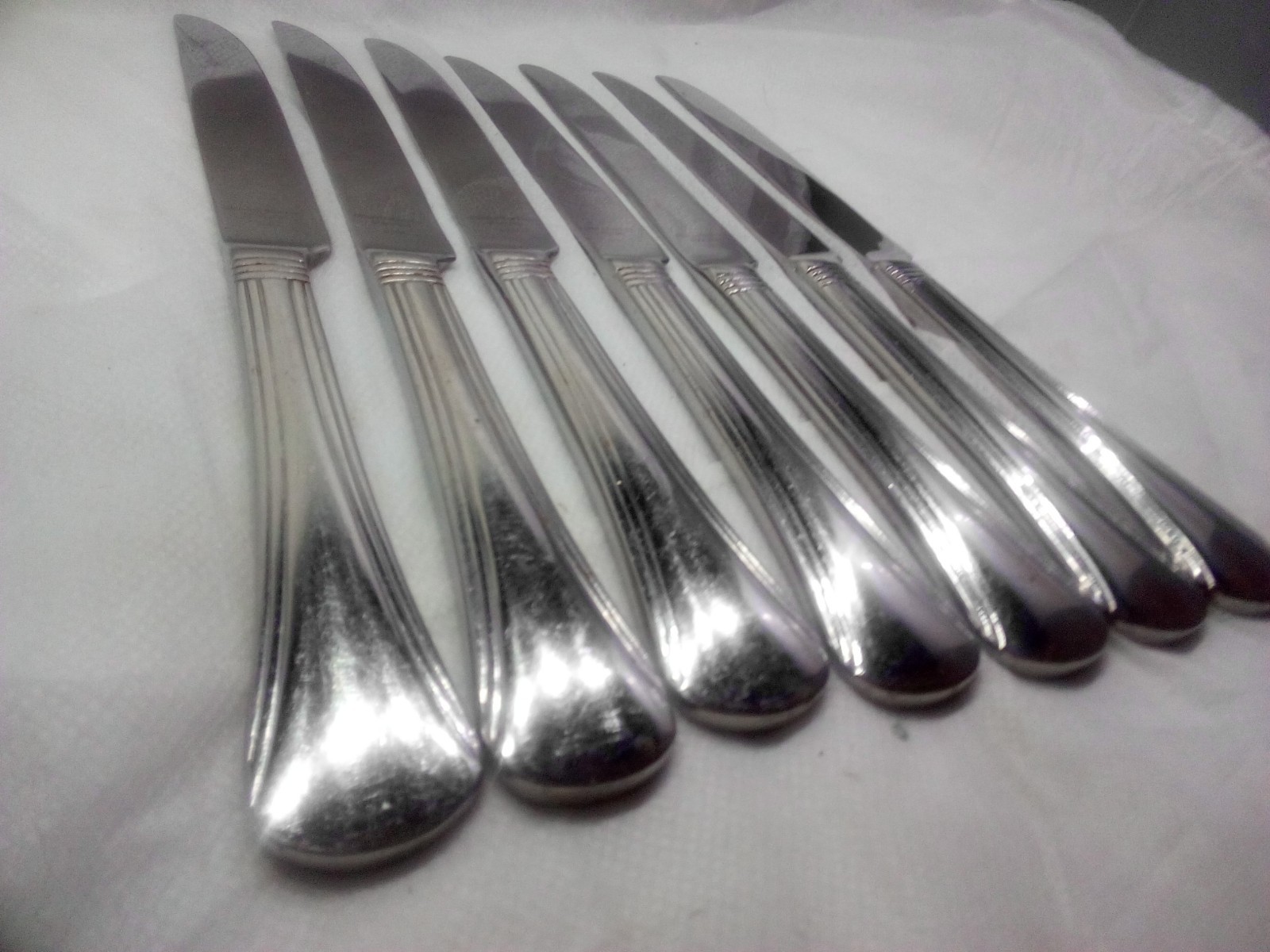 8 Dinner Knives Solid Reed & Barton Woodrow Stainless 9 5/8"