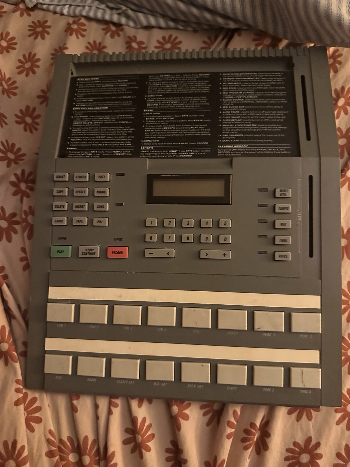 Alesis HR-16 Programmable Drum Machine Untested