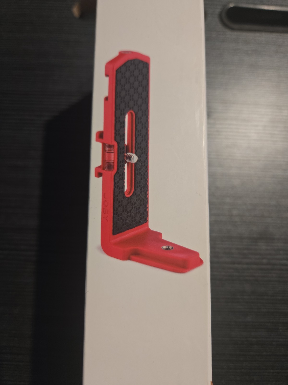 Vert Vertical L-Bracket for DSLR & Mirrorless Cameras from JOBY