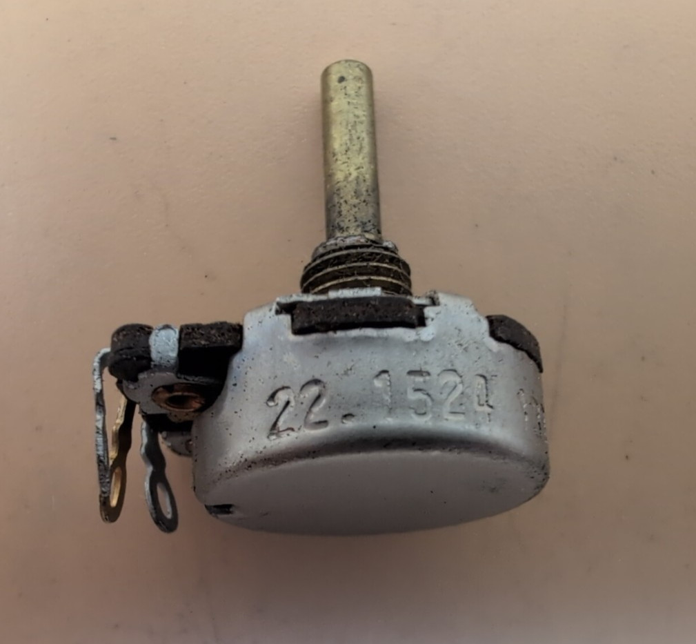 CTS 1.2K (1,200) OHM POTENTIOMETER LINEAR TAPER 1376004 (QTY 5)