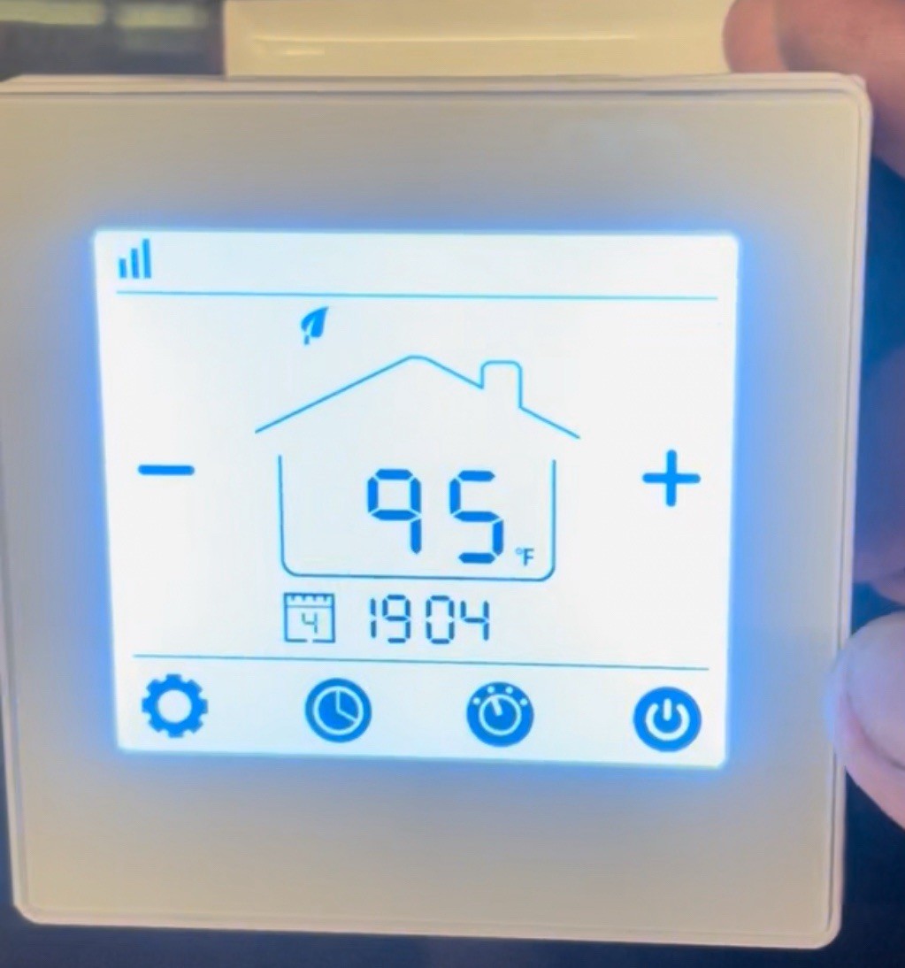 Herschel IQ MD2 Wired Thermostat 110-240V AC
