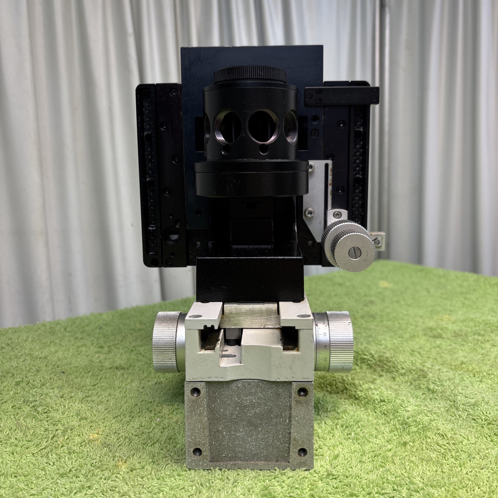 Ernst Leitz Wetzlar Microscope fluorescence? stage rotating mirrored condenser?
