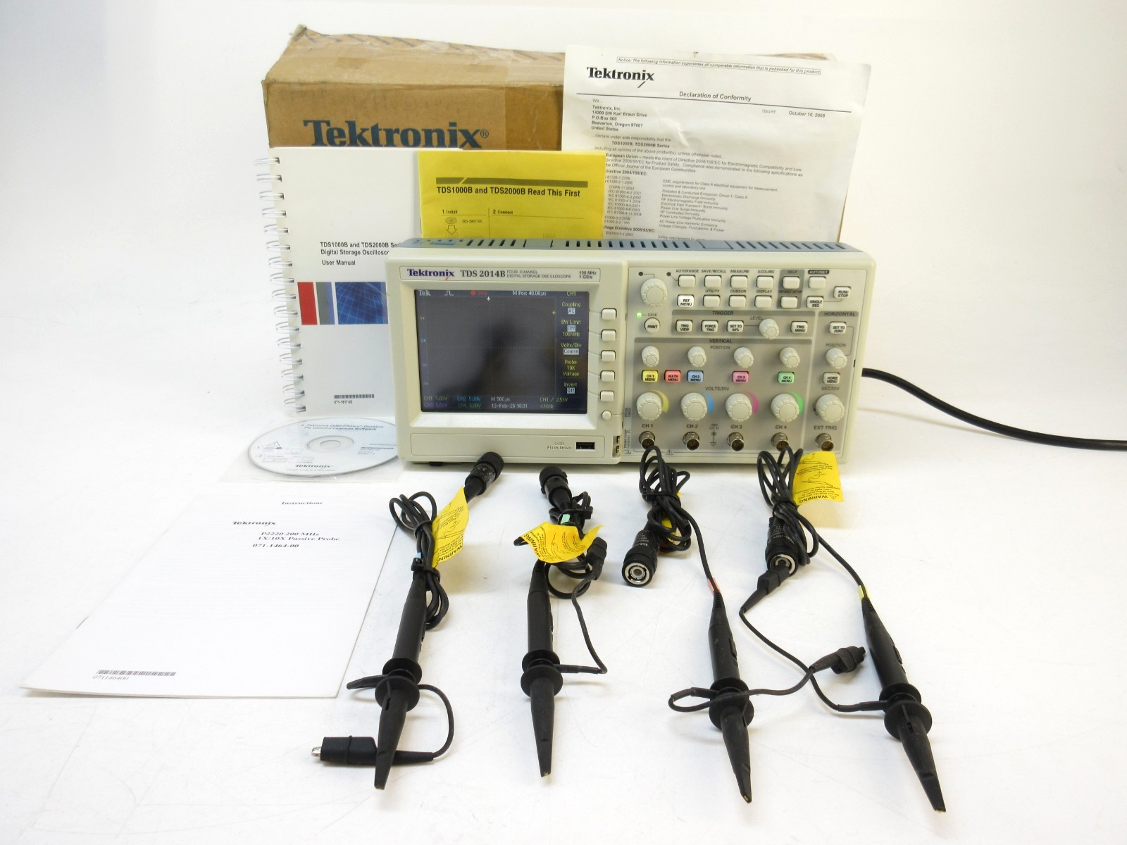 Tektronix TDS2014B Digital Storage Oscilloscope 100MHz 1 GS/s, 4 Ch, 4x P2220