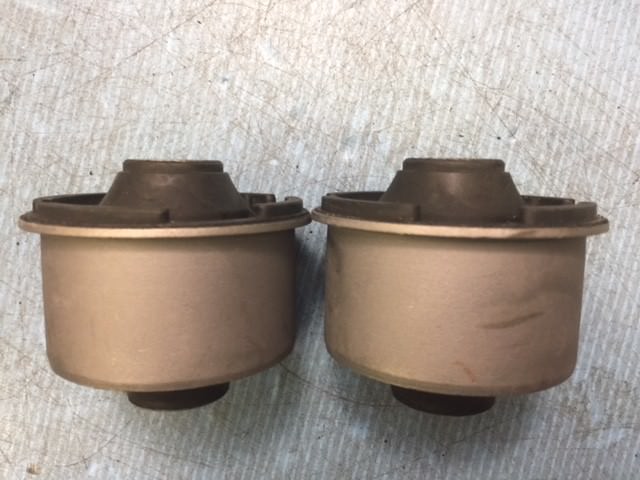 Front Lower Control Arm Bushing Set 2CPS for 2000-2005 LEXUS GS300 Radius Rod