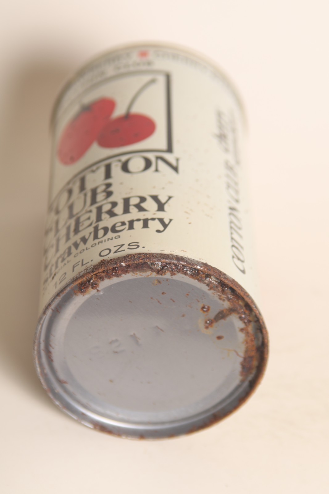 Cotton Club Cherry Strawberry soda can