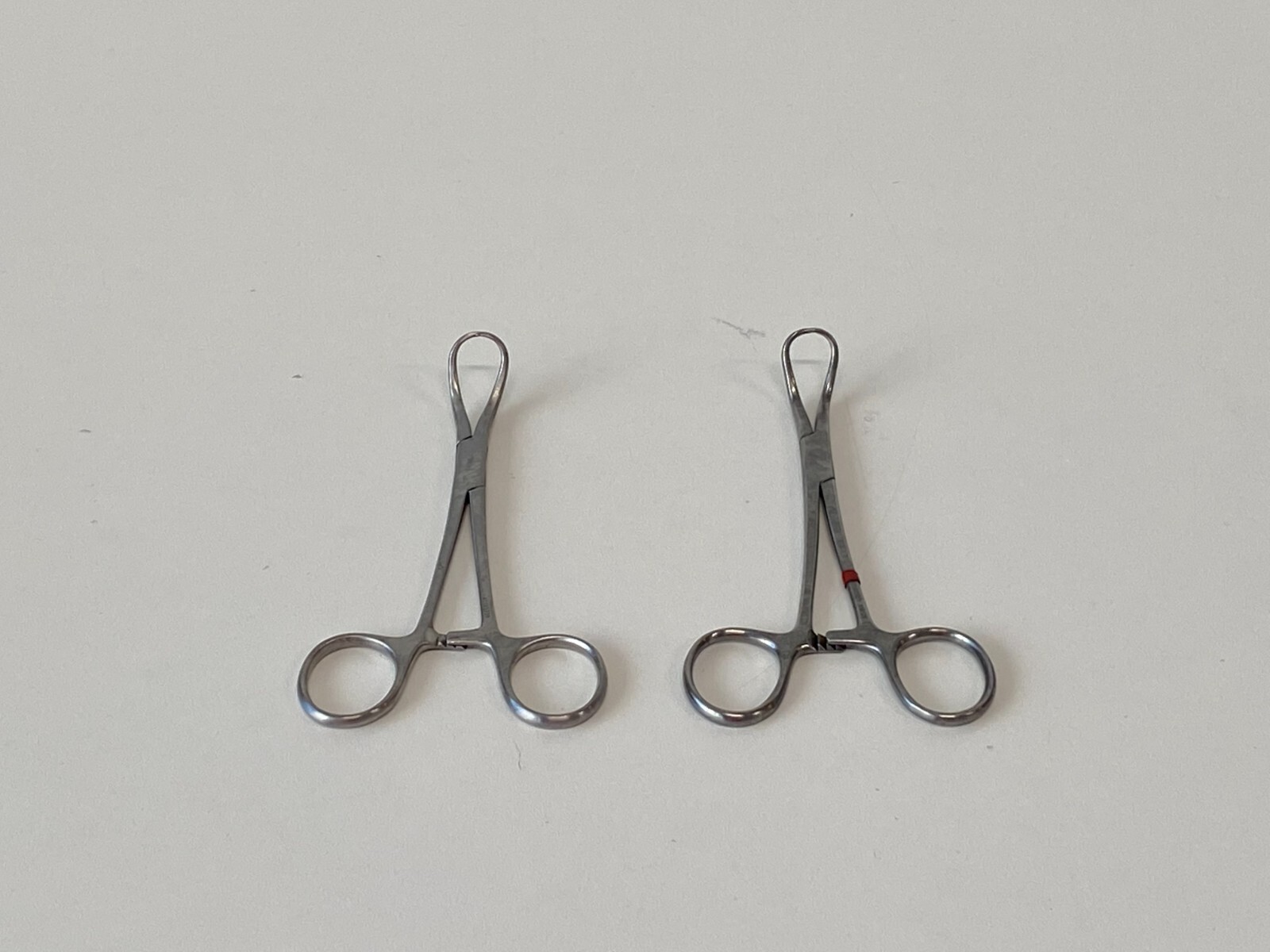 L25: Lot of 2 Jarit  111-102 Backhaus Towel Forceps 5.25"
