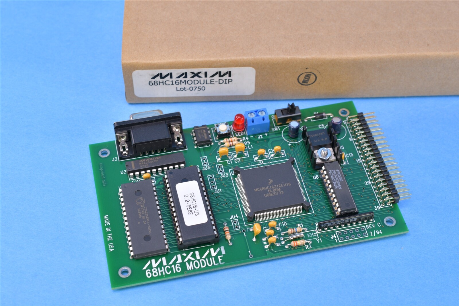 Maxim Interface Development Tools 68HC16MODULE-DIP EVAL Kit 68HC16MODULE-DIP