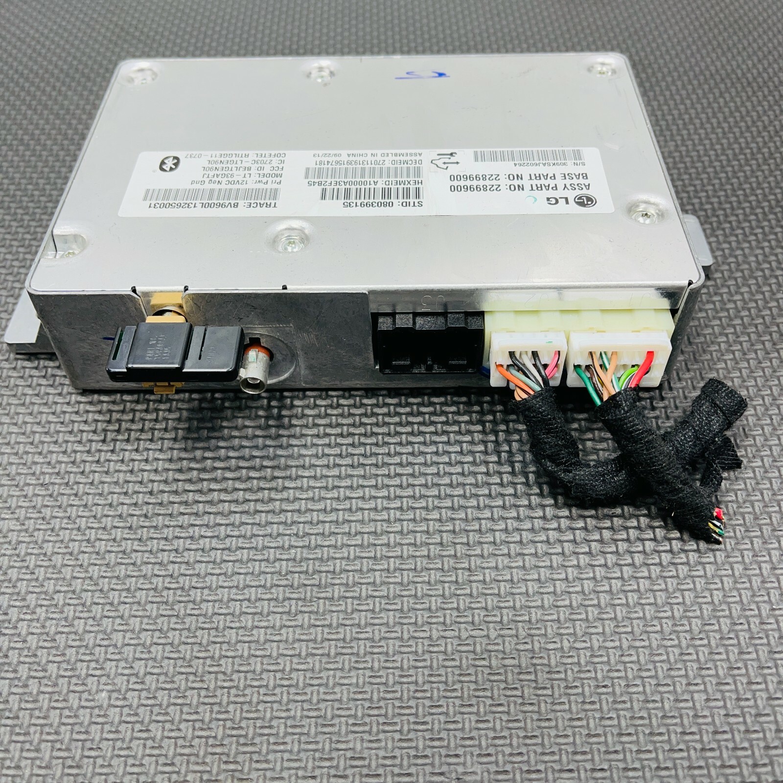 12-14 Cadillac CTS Onstar Communication Interface Module Assembly OEM