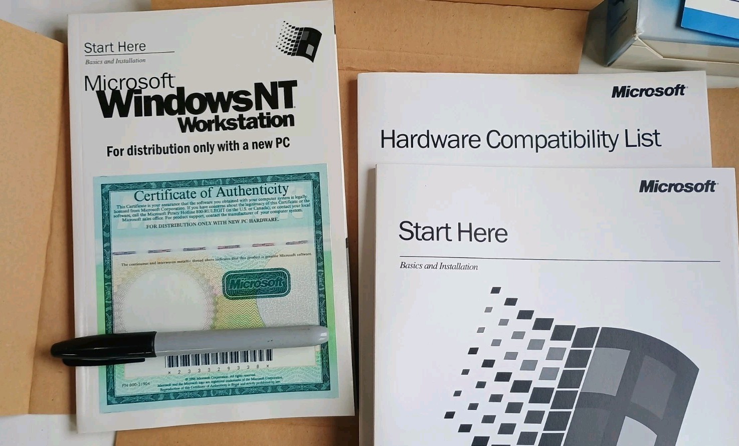Microsoft Windows NT Workstation 4.0 CD Full Version Retail SEALED