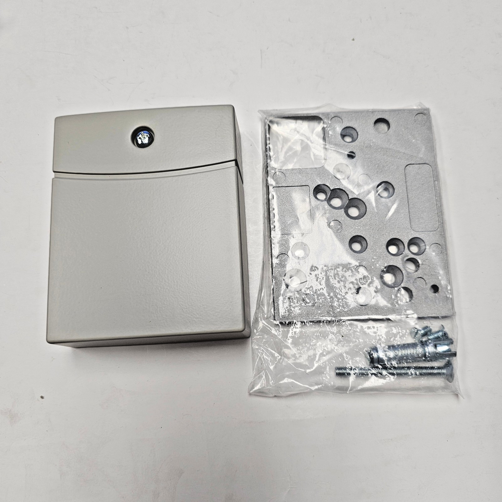 Interlogix DV1221A Seismic Detector Intrusion NEW