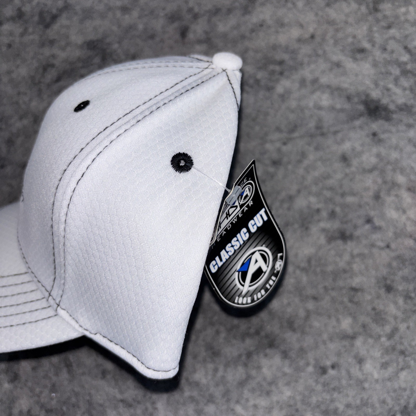 NWT Ahead Tech Presidents Cup White Hat PGA Golf Embroidered Logo Cap Adjustable