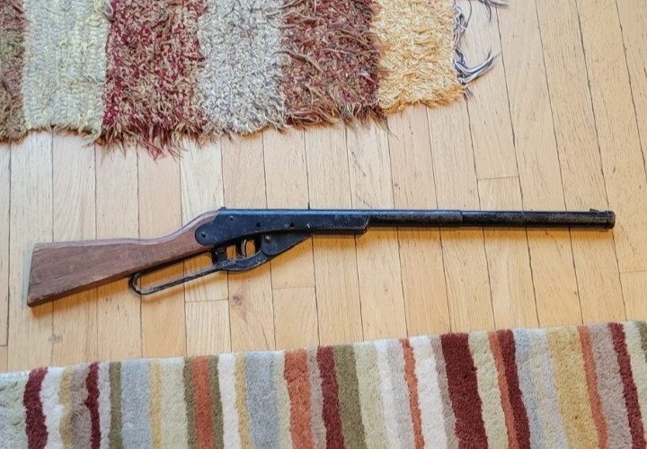 Vintage Daisy Model 102 Model BB Gun Wood Stock WORKS Lever Action
